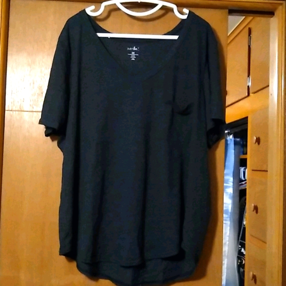 Woman's tee-shirt
